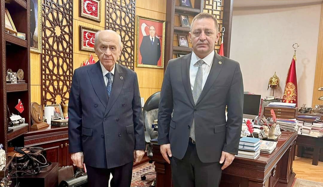 Sönmez, Bahçeli’ye bir yıllık faaliyetlerini anlattı