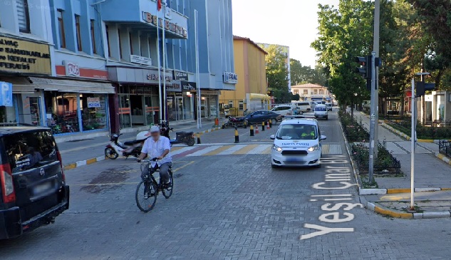 Çarşıda trafik sorununu azaltacak trafik komisyonu kararlarına onay