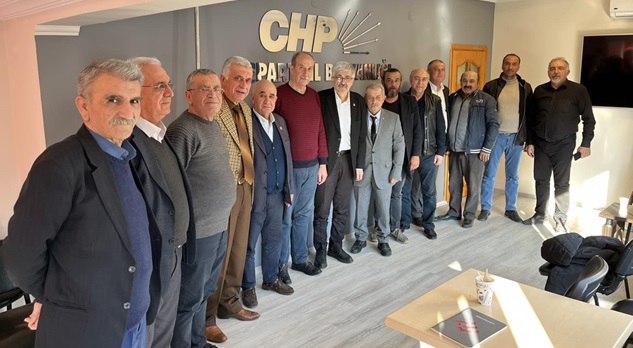 Isparta CHP’de Başkan Şenol, ilçe başkanlarıyla birlik toplantısı gerçekleştirdi